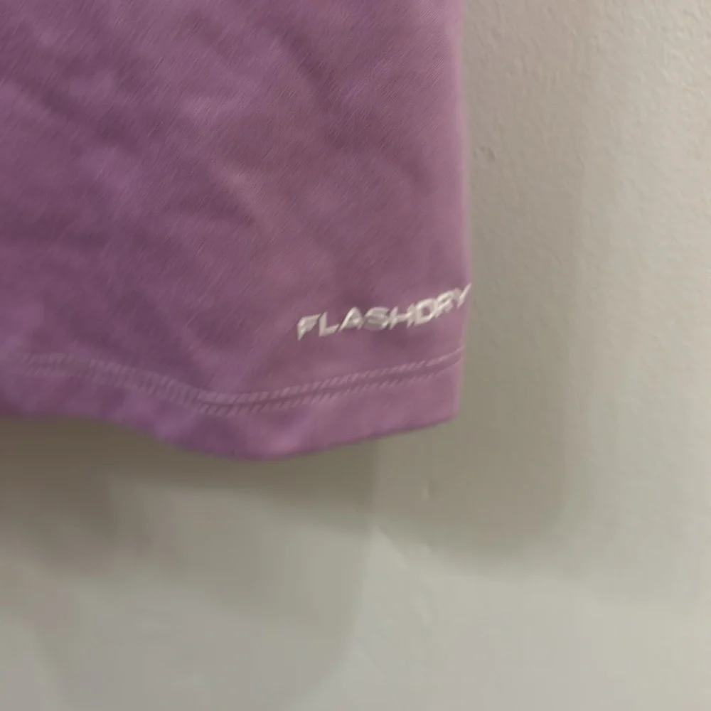 The North Face Women’s Lavender Crew Neck Tee - Picture 5 of 6